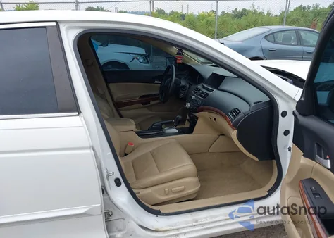 2011 Honda Accord Exl from USA, damaged, VIN 1HGCP3F80BA030444